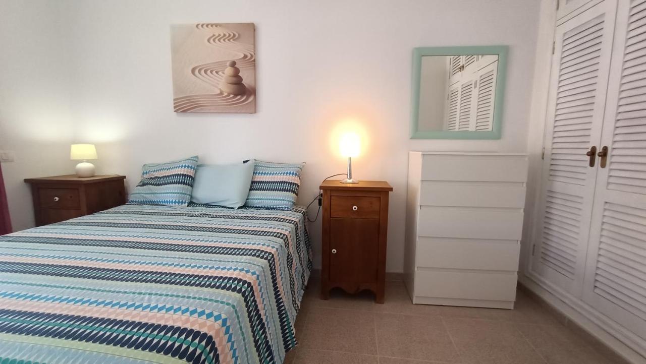 Alquilaencanarias El Medano Beach 1 Екстериор снимка