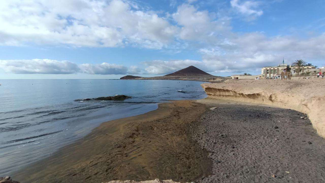 Alquilaencanarias El Medano Beach 1 Екстериор снимка